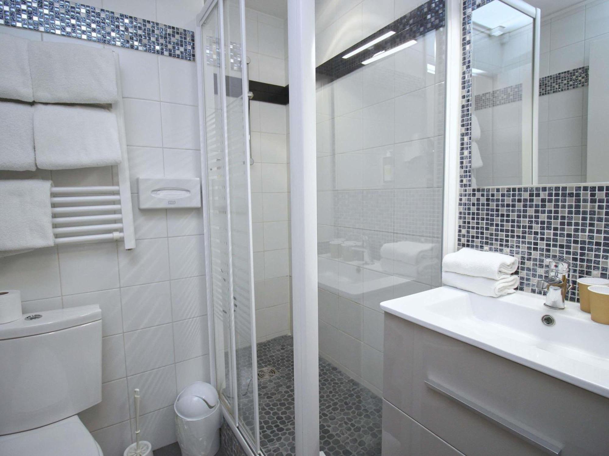 Greet Hotel Dijon Sud Longvic מראה חיצוני תמונה